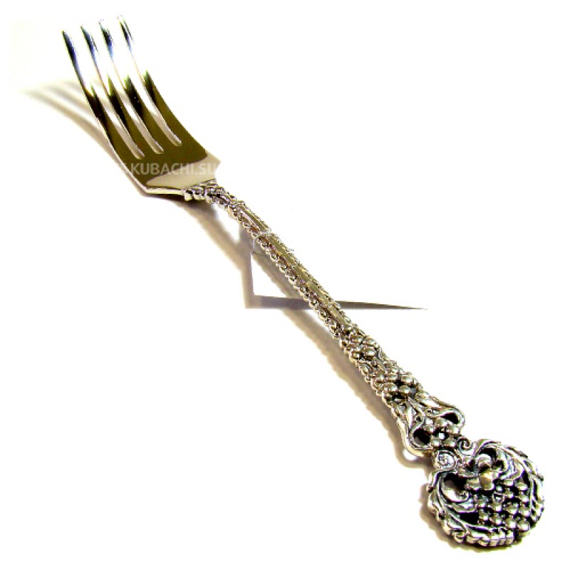  десертная из серебра - Вилки и ножи серебряные:  по цене 4 .